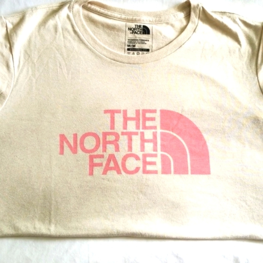 Womens The North Face Logo short sleeve shirt, Medium,New